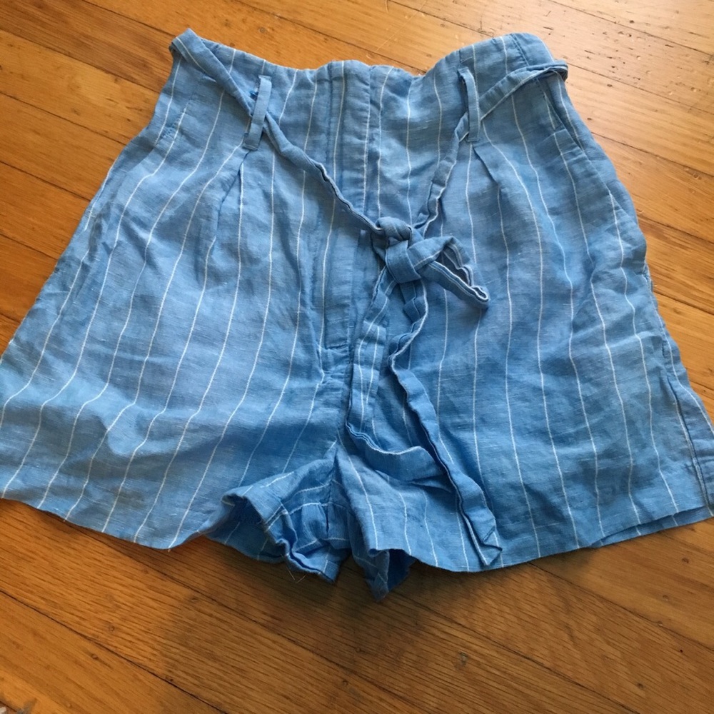 BLUE STRIPED SHORTS